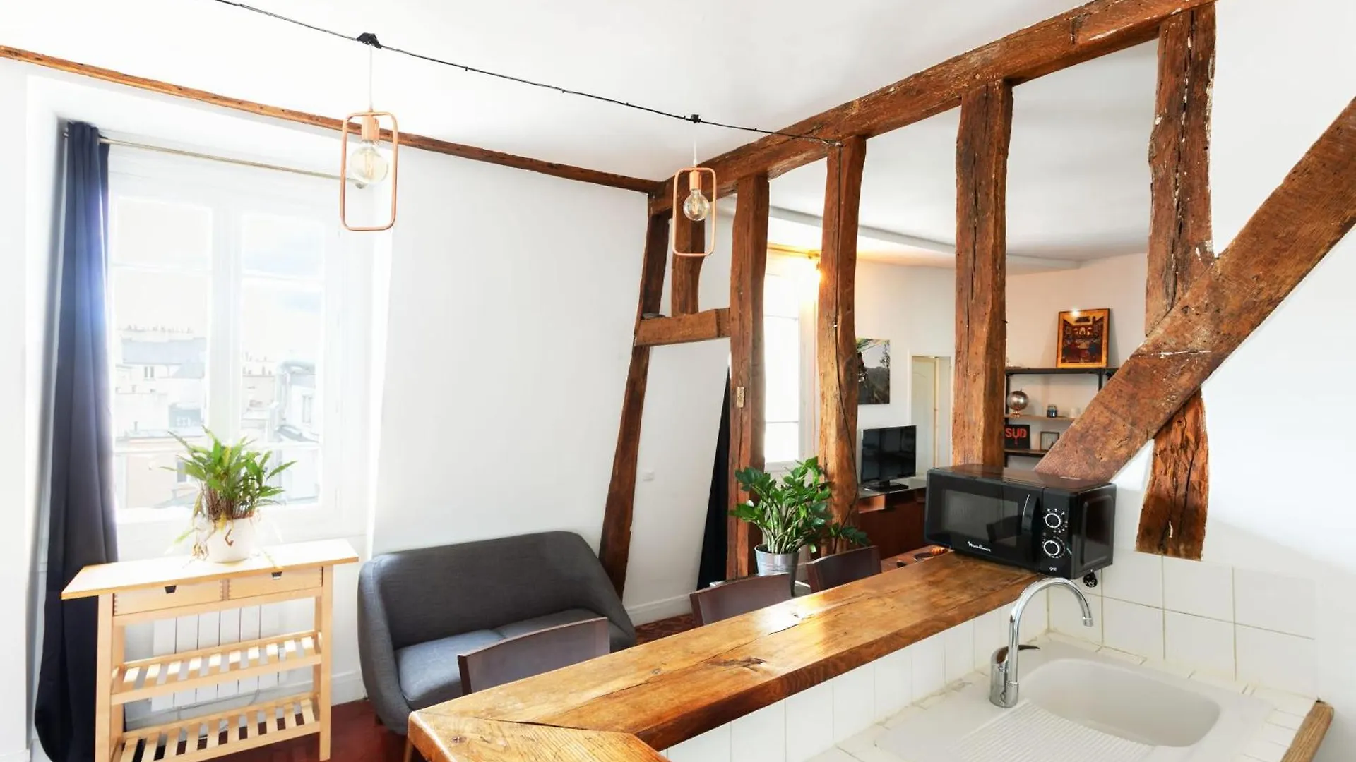 Central Paris 1Br Cozy Apartment France
